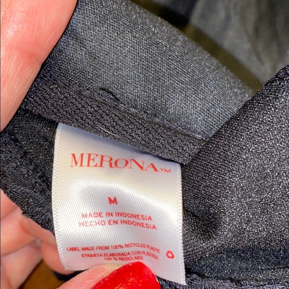 Merona Medium Bathing Suit Eyelit Top - Picture 3 of 3